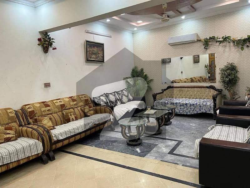 ماڈل ٹاؤن ۔ بلاک کیو ماڈل ٹاؤن لاہور میں 3 کمروں کا 5 مرلہ مکان 1.8 کروڑ میں برائے فروخت۔