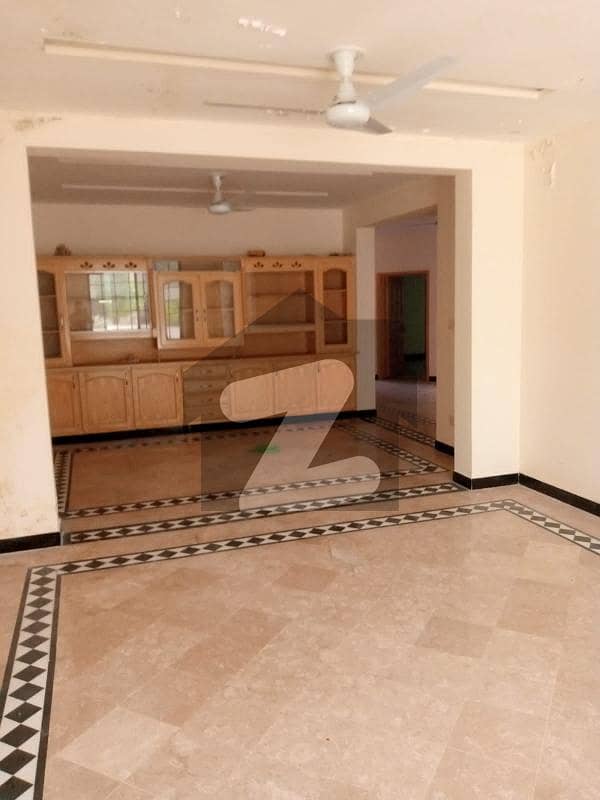 G-11 One Kanal 3'bed Beautiful Ground Floor Available For Rent