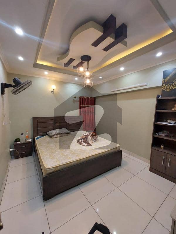 3 bed DD 1400SQFT Apartment Available For Sale At Gulshan-e-Iqbal Block2 Near To Imtiaz Opposite To Chase Up