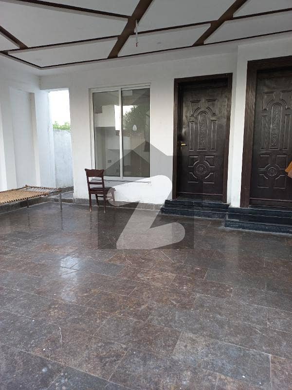 10 Marla Upper Portion For Rent In Wapda Town Phase 2