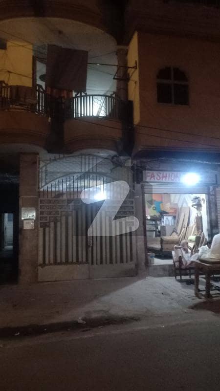 اچھرہ لاہور میں 11 کمروں کا 11 مرلہ عمارت 2.75 کروڑ میں برائے فروخت۔