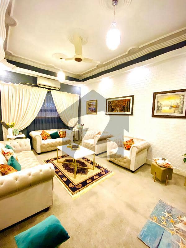 West Open & Corner Flat For Sale Garden West, Karachi ID39725992