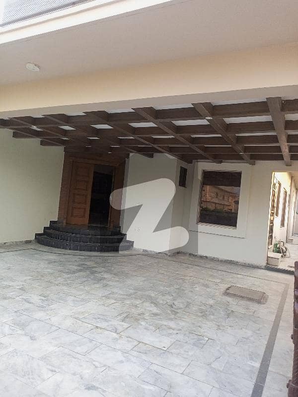 1 Kanal Brand New House For Rent