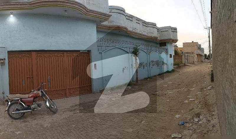 House Of 2475 Square Feet In Khanewal Road Is Available House Of 2475 Square Feet In Khanewal Road Is Available