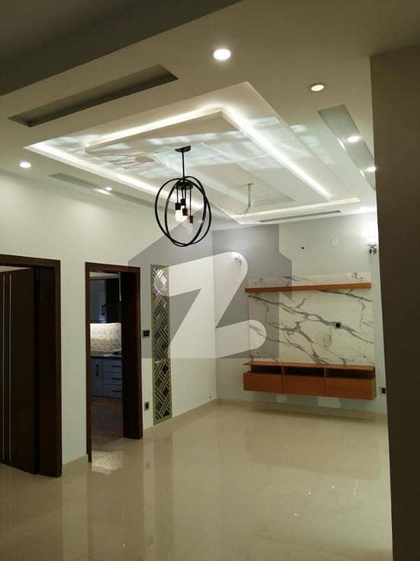 5 Marla Lavish House For Rent In Park View City Lahore