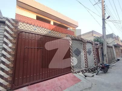 شہریار کالونی مردان میں 3 کمروں کا 6 مرلہ مکان 1.4 کروڑ میں برائے فروخت۔