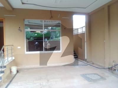 20 Marla Triple Storey House For Rent