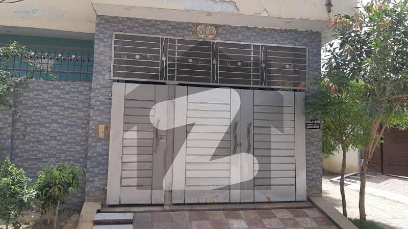 ایم اے جناح روڈ ملتان میں 4 کمروں کا 7 مرلہ مکان 1.1 کروڑ میں برائے فروخت۔