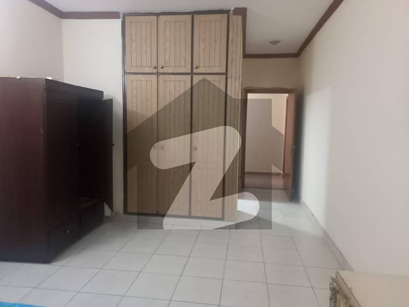 سیوائے ریزیڈینس ایف ۔ 11 اسلام آباد میں 3 کمروں کا 6 مرلہ مکان 2.4 کروڑ میں برائے فروخت۔
