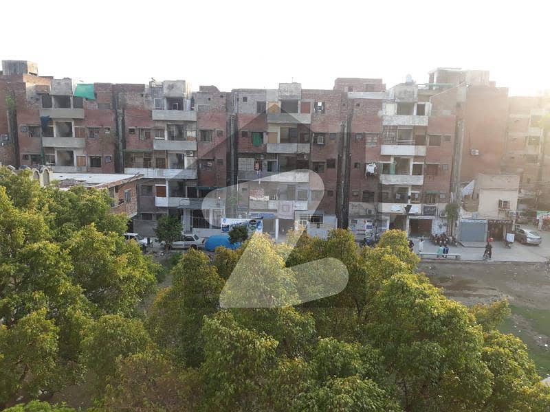 ماڈل ٹاؤن ایکسٹینشن ماڈل ٹاؤن لاہور میں 2 کمروں کا 2 مرلہ فلیٹ 16 ہزار میں کرایہ پر دستیاب ہے۔