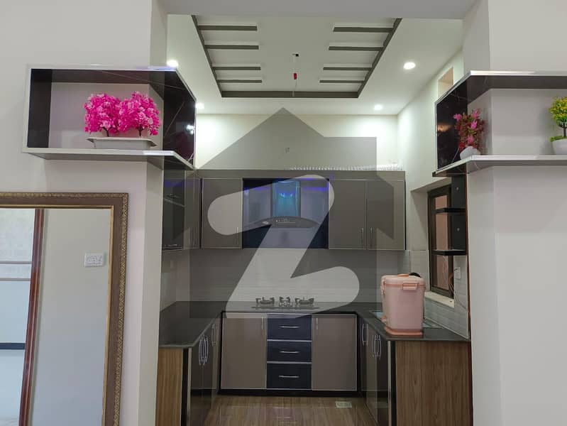 House Of 6 Marla In Khayaban-e-Naveed For rent