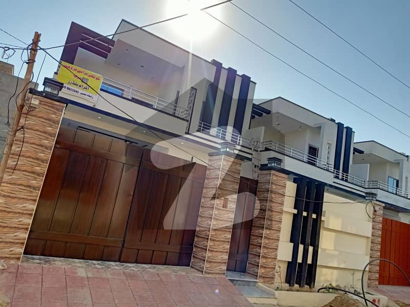 8 Marla House For rent Available In Shadman Colony