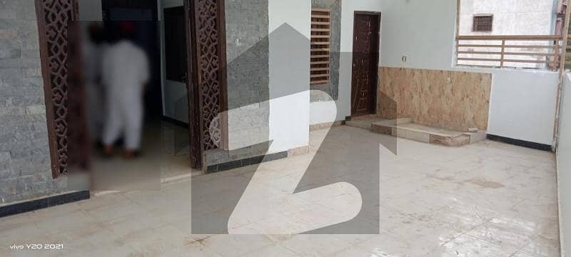 گلستانِِ جوہر ۔ بلاک اے 3 گلستانِ جوہر کراچی میں 2 کمروں کا 6 مرلہ پینٹ ہاؤس 70 لاکھ میں برائے فروخت۔