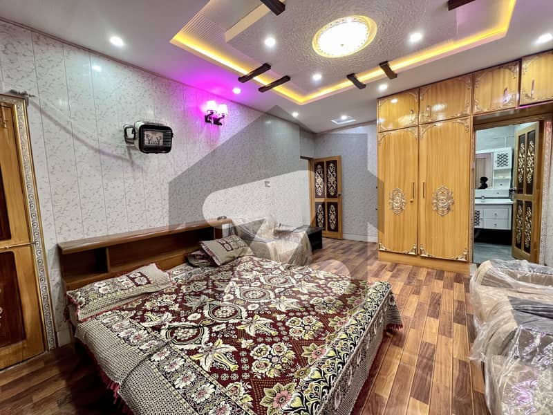 Flat For Rent Situated In Upper Jhika Gali Road