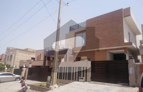 E-11 600 Sq Yd Brand New House 8beds With Attached Bathroom Best Of Office Residence And School Etc Drawing And Dining Tv Lounge Kitchen 2 Servant Quarters Basement Parking Hall Rooms