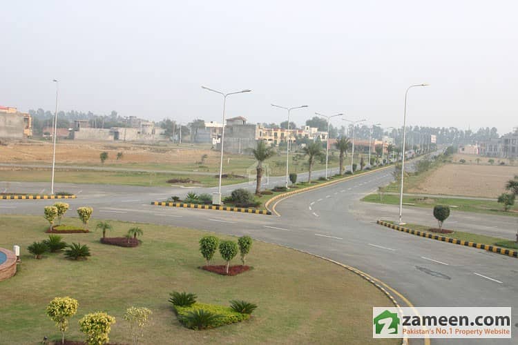 10 Marla Residential Plot For Sale In Park View Villas - Topaz Block