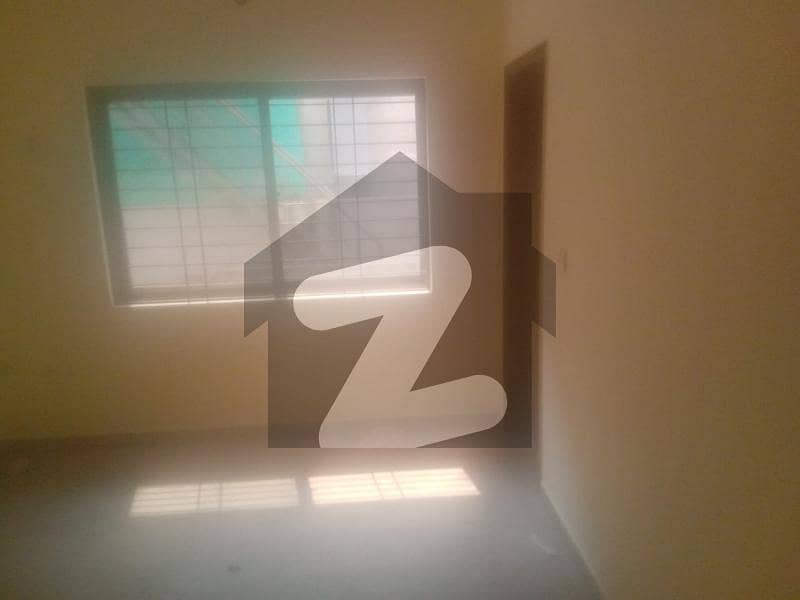 10 MARLA UPPER PORTION AVAILABLE FOR RENT IN WAPDA TOWN