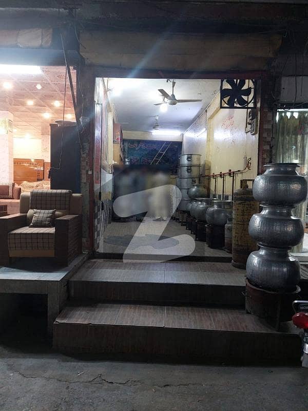 صادق آباد راولپنڈی میں 1 مرلہ دکان 1.2 کروڑ میں برائے فروخت۔