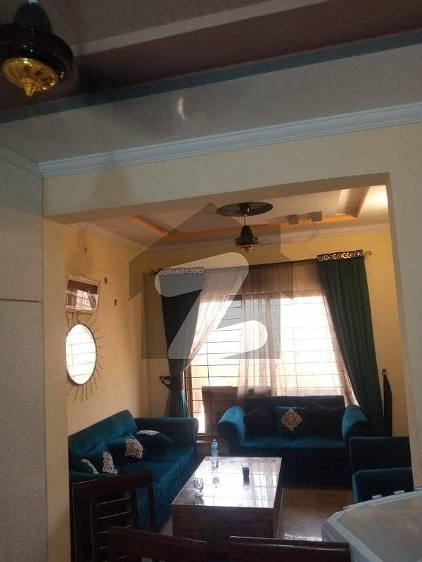 جوبلی ٹاؤن ۔ بلاک ای جوبلی ٹاؤن لاہور میں 2 کمروں کا 5 مرلہ مکان 40 ہزار میں کرایہ پر دستیاب ہے۔