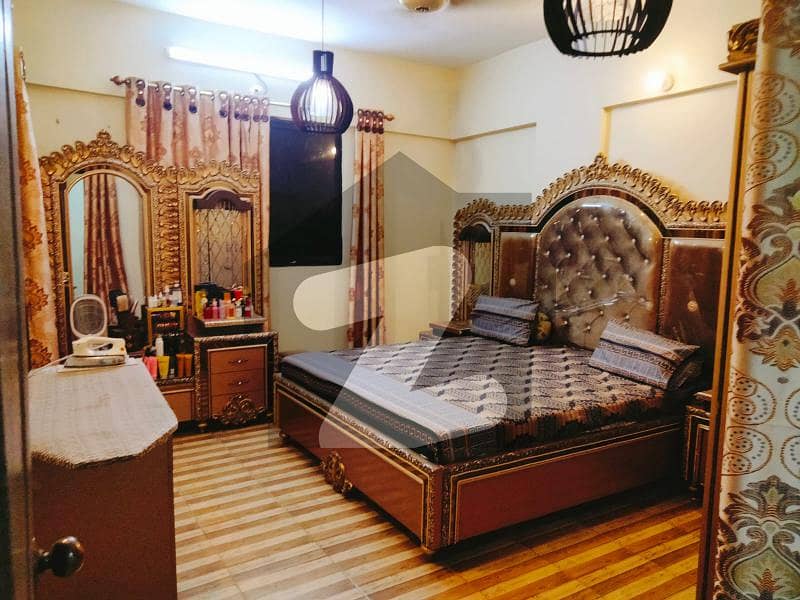 چانڈیو ولیج پنجاب کالونی کراچی میں 3 کمروں کا 5 مرلہ فلیٹ 65 لاکھ میں برائے فروخت۔