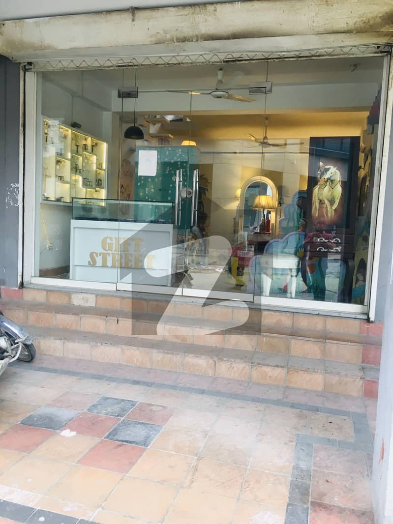 Premium 1800 Square Feet Office Is Available For Rent In Lahore