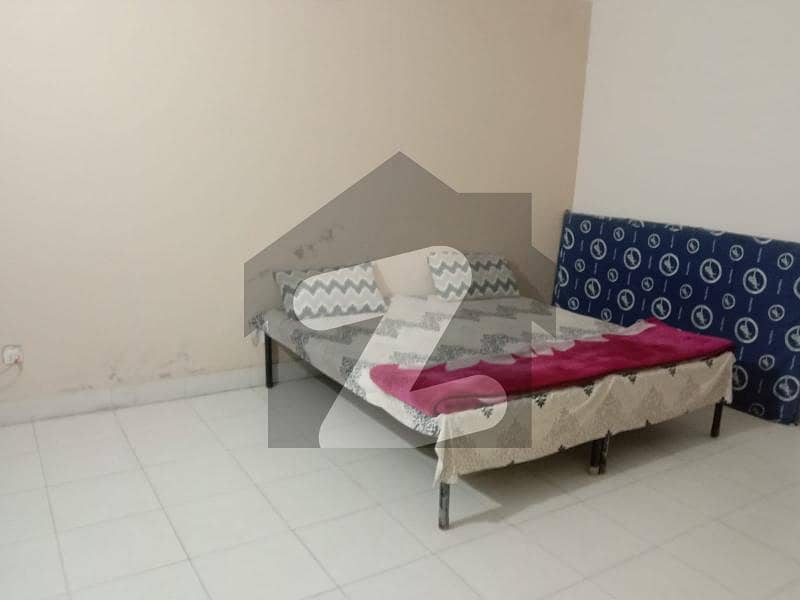 ماڈل سٹی ون کینال روڈ فیصل آباد میں 3 کمروں کا 5 مرلہ مکان 48 ہزار میں کرایہ پر دستیاب ہے۔
