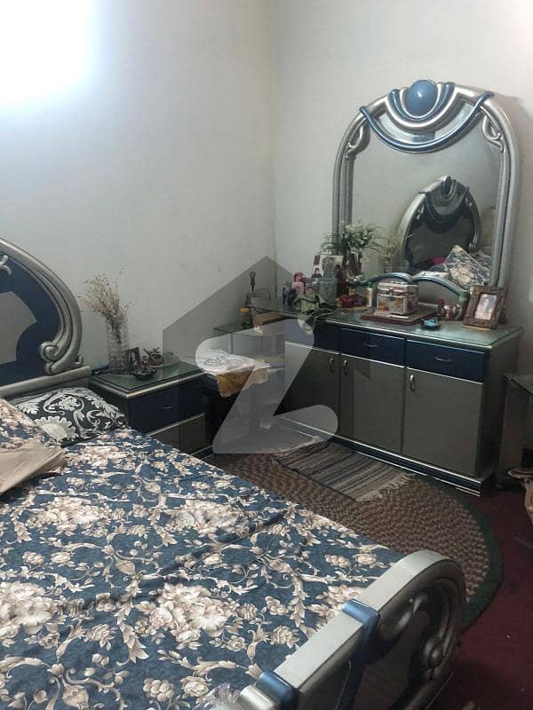 Get A 2250 Square Feet Room For Rent In Dha Phase 1