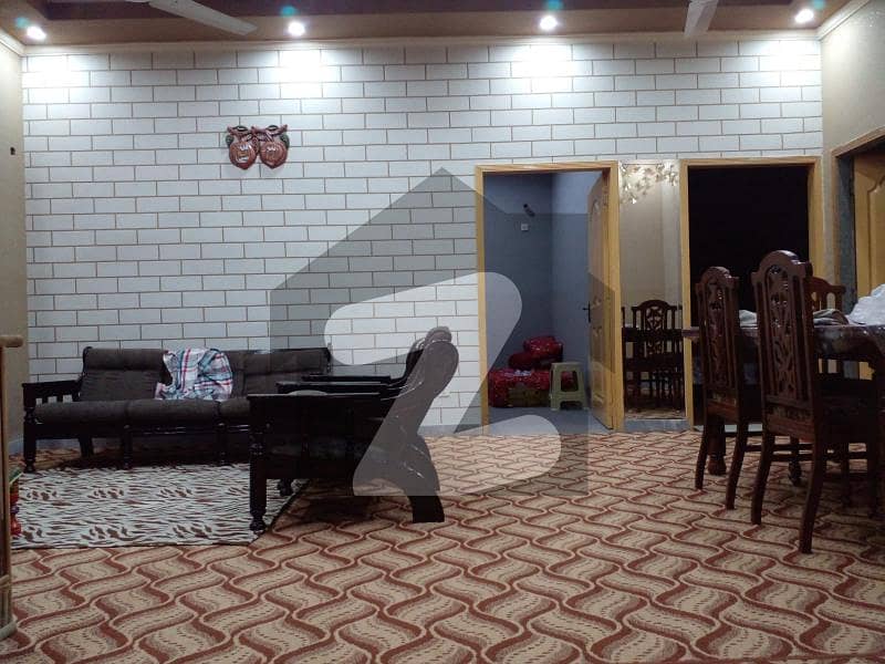 اعوان ٹاؤن ۔ رضوان بلاک اعوان ٹاؤن لاہور میں 2 کمروں کا 10 مرلہ مکان 40 ہزار میں کرایہ پر دستیاب ہے۔