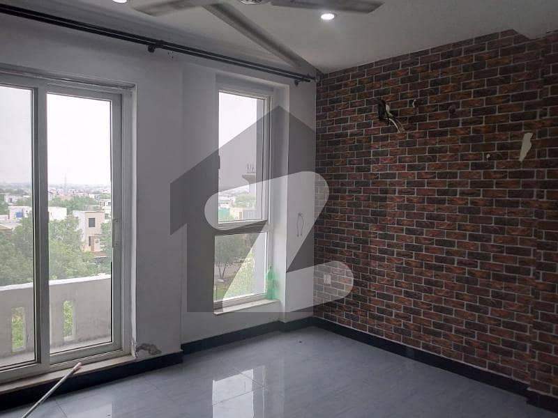 ONE BED APARTMENT AVAILABLE FOR RENT IN RAFI BLOCK SECTOR E BAHRIA TOWN LAHORE