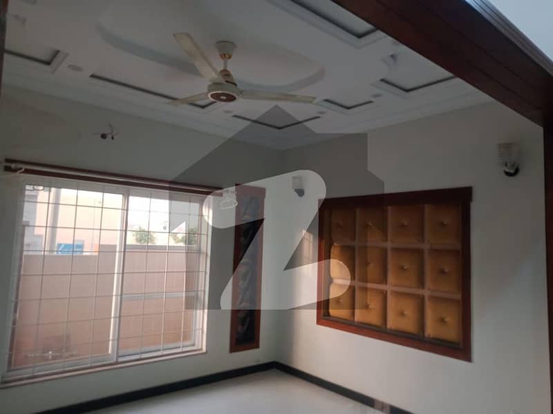 5 marla like a brand new house for sale in nargis extension block in bahria town lahore