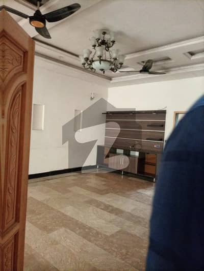 10 Marla Ground Floor Portion For Rent In Canal Garden Near Bahria Town Lahore