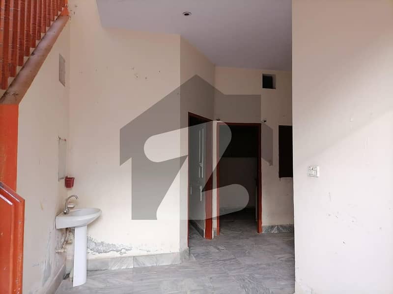 Reserve A Centrally Located House In Nai Abadi