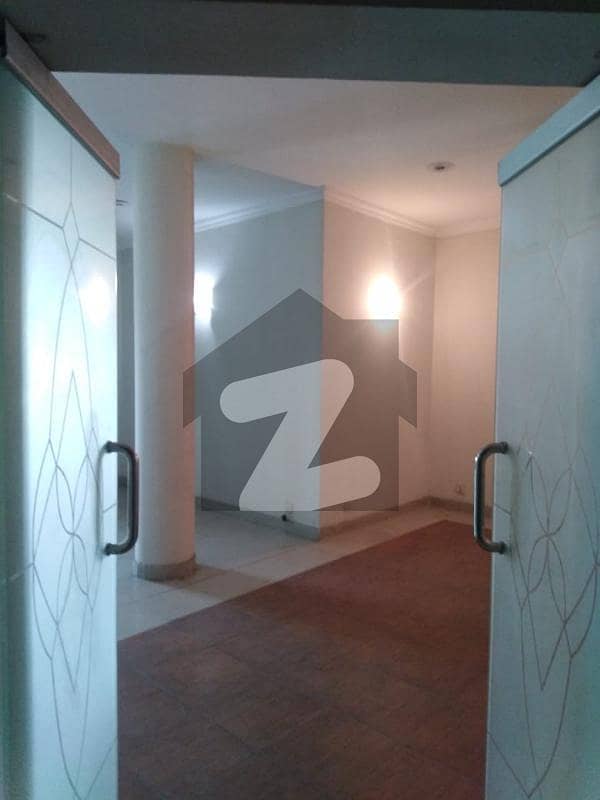 Best Opportunity For Investment Apartment For Sale At Very Reasonable Price