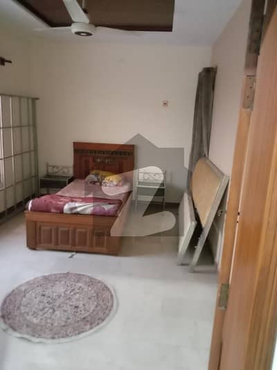 فضائیا هاوسنگ سکیم ترنول اسلام آباد میں 7 کمروں کا 10 مرلہ مکان 2.85 کروڑ میں برائے فروخت۔