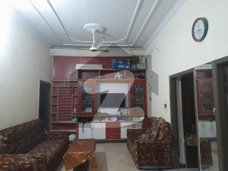 غوری ٹاؤن فیز 4 بی غوری ٹاؤن اسلام آباد میں 2 کمروں کا 7 مرلہ مکان 1.1 کروڑ میں برائے فروخت۔