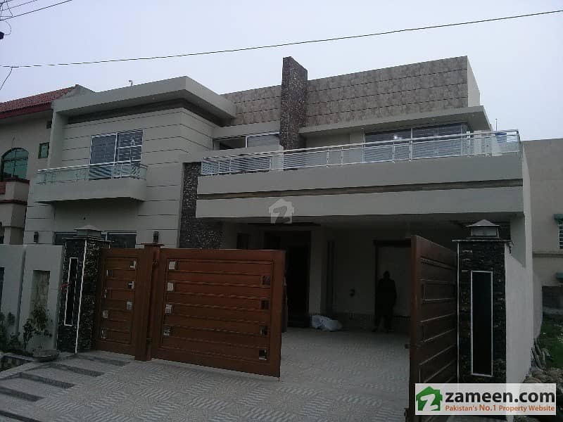 1 Kanal Brand New Bungalow For Sale - Near Main Road And Market