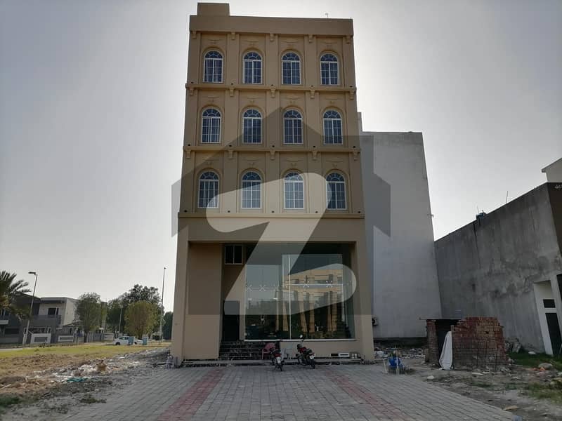 6 Marla Commercial Building With Flat For Sale In Citi Housing Gujranwala Block-AA