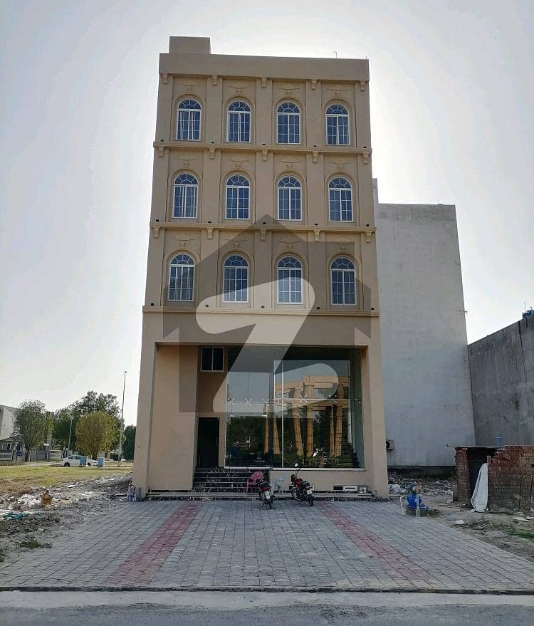 6 Marla Commercial Building With Flats For Sale In Citi Housing Gujranwala Block-AA