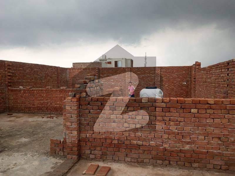 چوک کمہاراں والا ملتان میں 2 کمروں کا 6 مرلہ مکان 70 لاکھ میں برائے فروخت۔