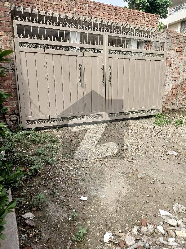 Buy A Centrally Located 3375 Square Feet Shop In Allama Iqbal Town - Hunza Block