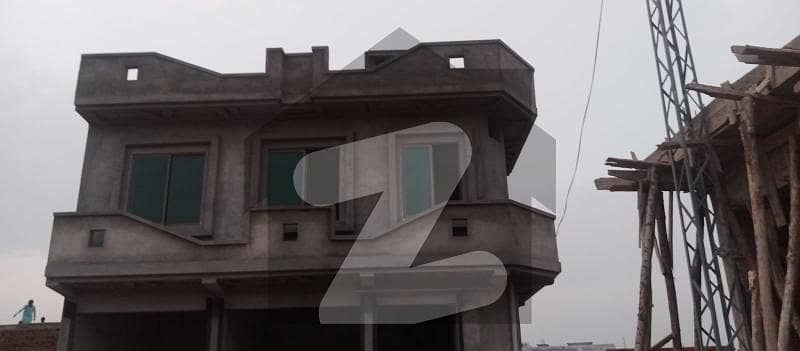 Shop Of 200 Square Feet In Meherban Colony For Sale