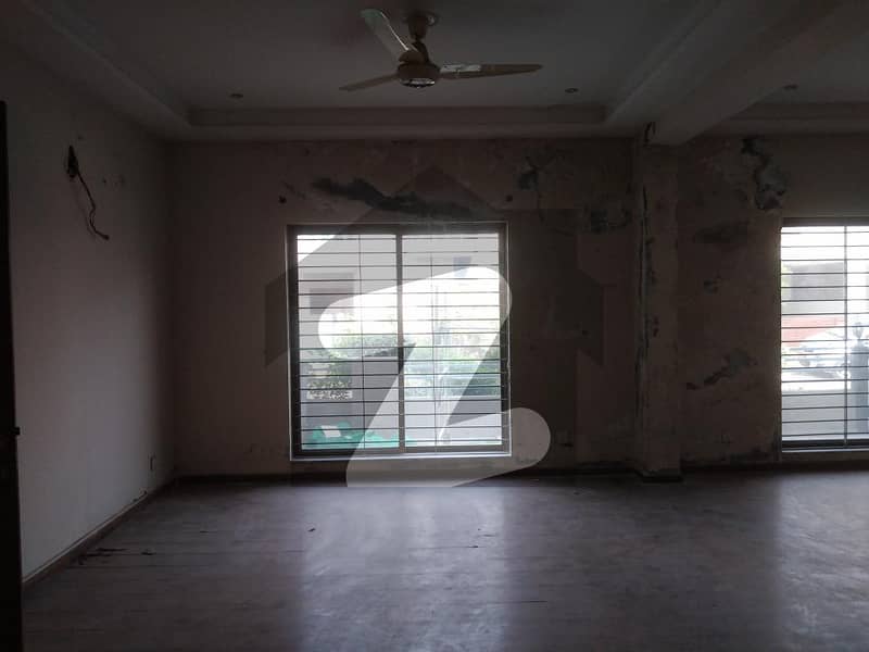 Centrally Located Upper Portion Available In Punjab Coop Housing Society For rent