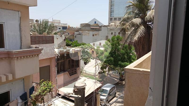 ڈیفینس ویو فیز 1 ڈیفینس ویو سوسائٹی کراچی میں 6 کمروں کا 5 مرلہ مکان 2.5 کروڑ میں برائے فروخت۔