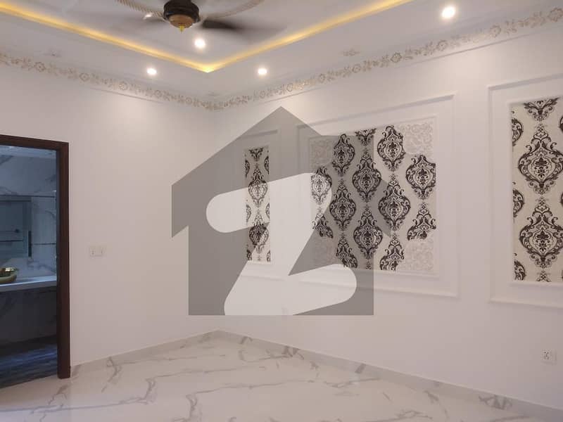 ایڈن سٹی ایڈن لاہور میں 4 کمروں کا 10 مرلہ مکان 4 کروڑ میں برائے فروخت۔