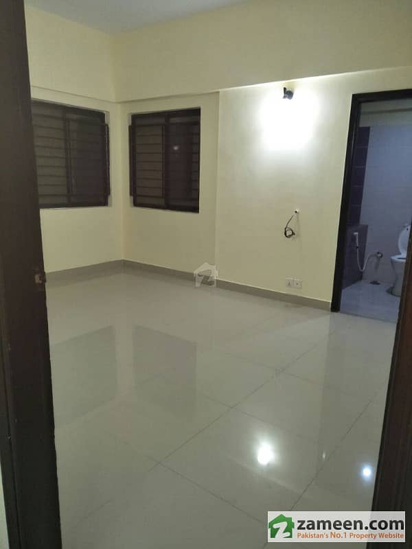 3 Bed Room Apartment For Sale 3 Bed Room Apartment For Sale