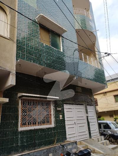 مصطفٰی آباد شاہ فیصل ٹاؤن کراچی میں 5 کمروں کا 4 مرلہ مکان 1.28 کروڑ میں برائے فروخت۔