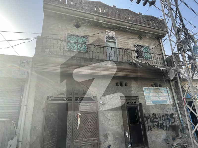Commercial House With 1 Shop For Sale