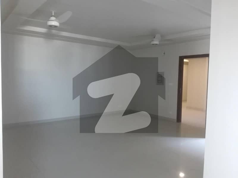 Gulraiz Housing Scheme 10 Marla House Up For sale