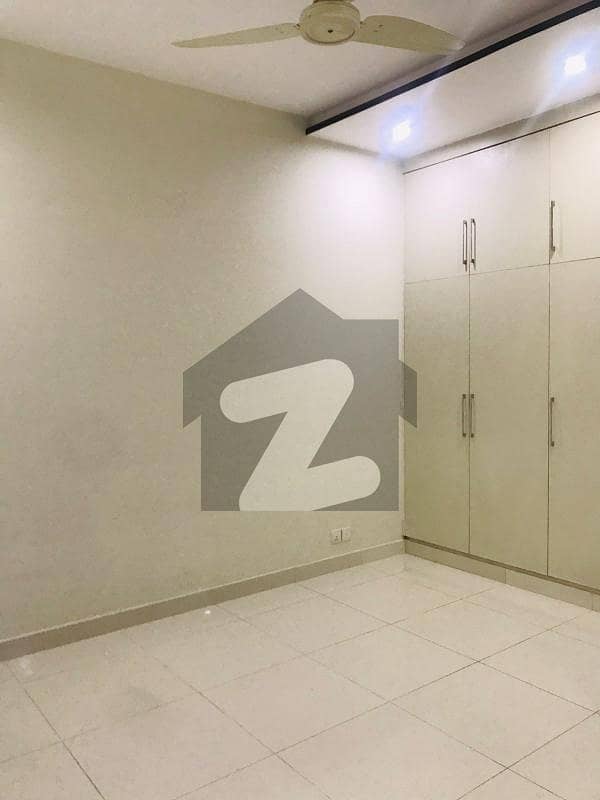 5 Marla House In Central Paragon City For sale