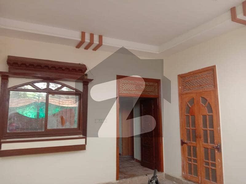 11 marla lower portion for rent in Ahbab calony